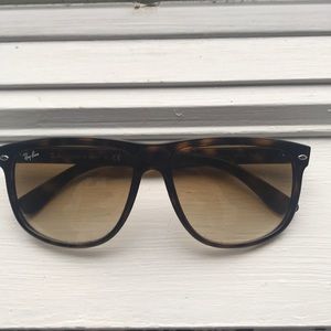 Ray Ban tortoiseshell sunglasses